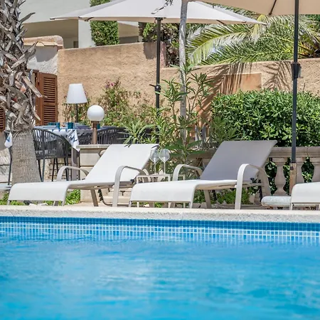 Villa Charming With Amazing Seaview